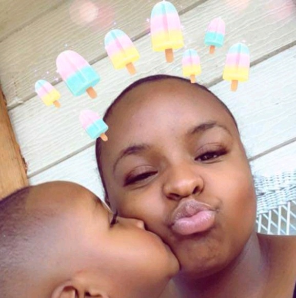 Meet your Posher, Taranetta - Picture 1 of 1